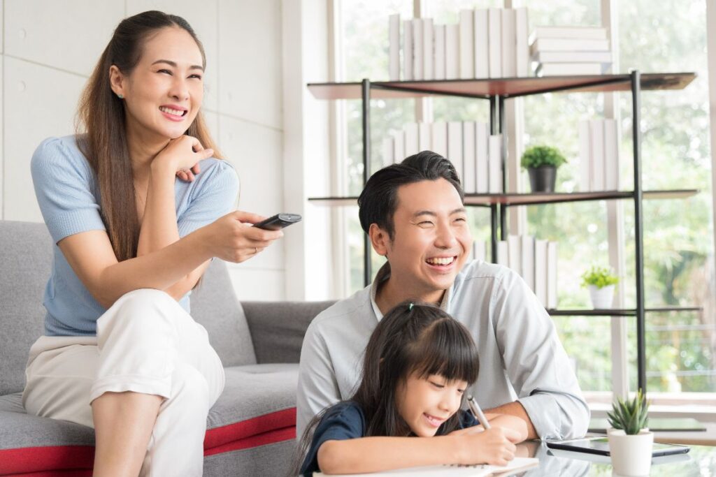 Paano Nakatutulong ang Savings Account sa Pag-aaral ng Iyong Mga Anak